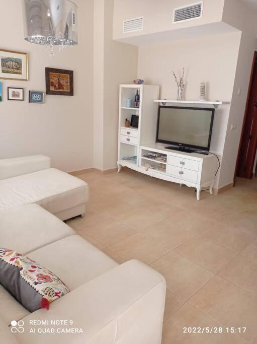 הוילה וחר דה לה פרונטרה Agradable Adosado Con Piscina מראה חיצוני תמונה